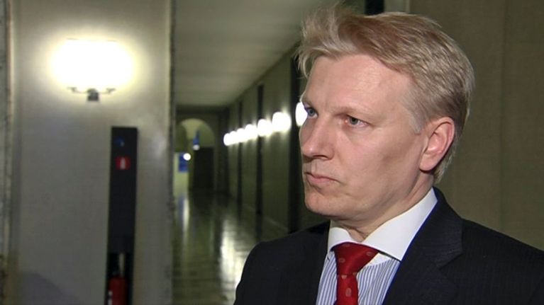 Keskustan eduskuntaryhmän puheenjohtaja Kimmo Tiilikainen