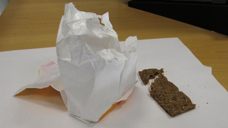 Tyhjä leipäpaketti