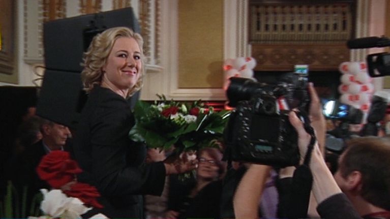 SDP:n puheenjohtaja Jutta Urpilainen  SDP:n vaalivalvojaisissa.