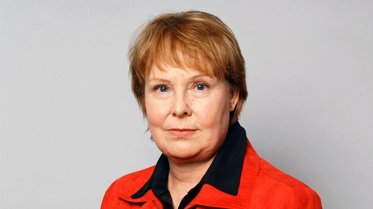 Annika Lapintie (vas.)