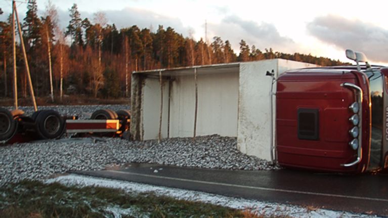 Rekan kaatunut vetoauto
