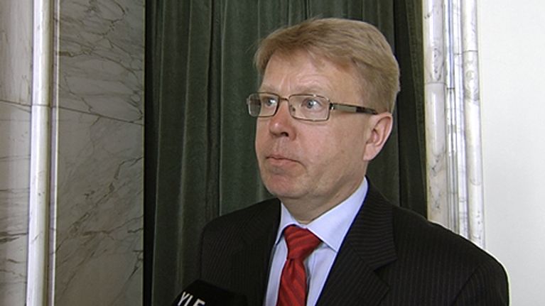 Jyri Häkämies.