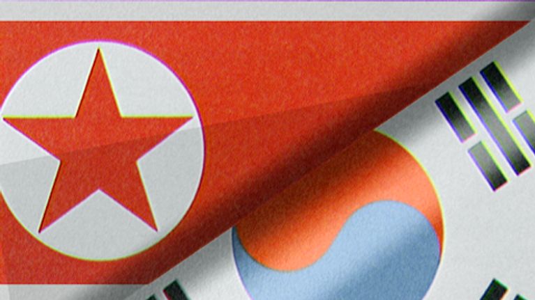 Pohjois-Korea ja Etelä-Korean liput.