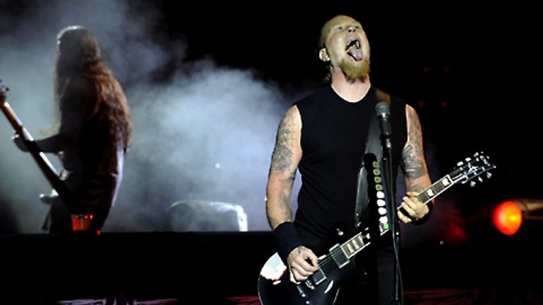 Metallican James Hetfield lavalla Beliinissä 12. syyskuuta 2008