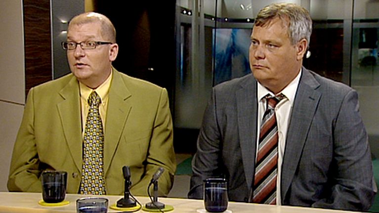 Metalliliiton johtaja Riku Aalto ja Toimihenkilöunionin johtaja Antti Rinne Aamu-tv:n studiossa 14.8.2009.