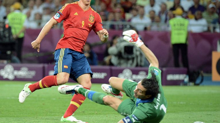 Torres maalaa Espanja Italia