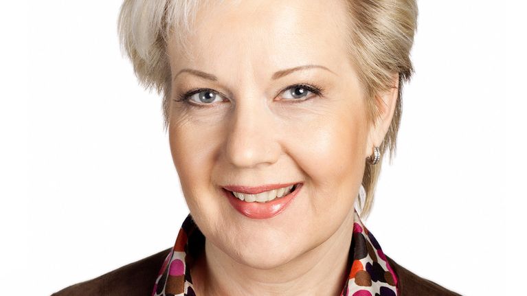 Kokoomuksen entiselle kansanedustajalle Suvi Lindénille maksetaan sopeutumiseläkettä 5300 euroa kuukaudessa.