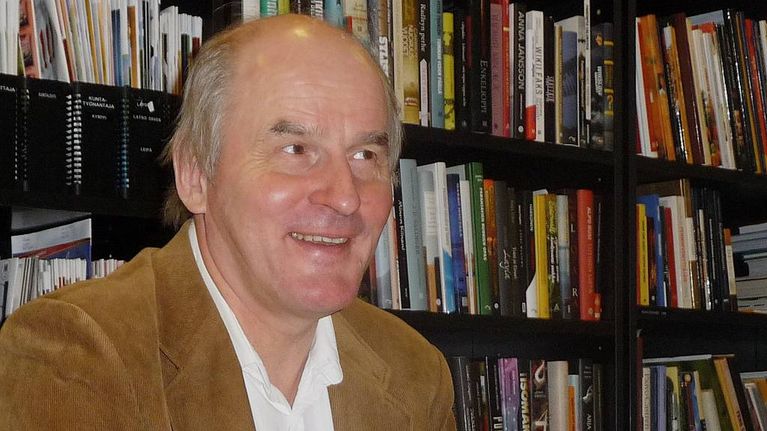 Rikosoikeuden professori Matti Tolvanen.