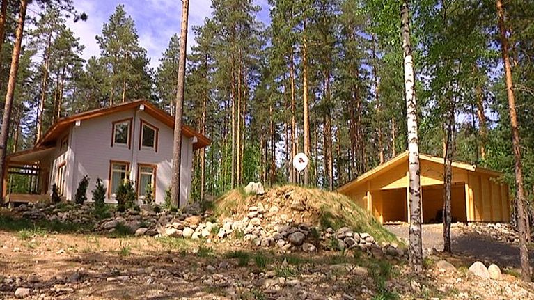 Venäläisten mökkejä Pettilässä.