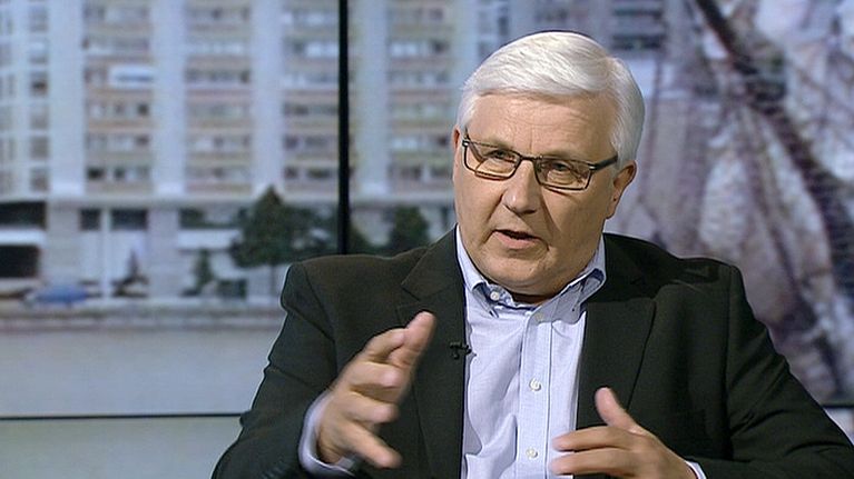 Julkisen sanan neuvoston puheenjohtaja Risto Uimonen.
