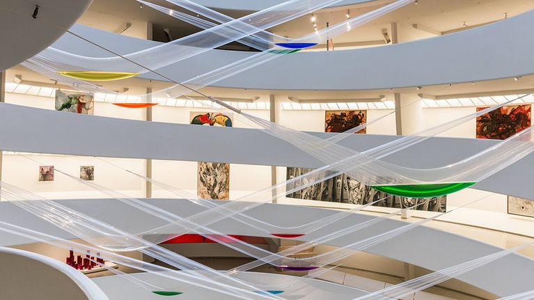 Gutai: Splendid Playground Guggenheim-museossa.