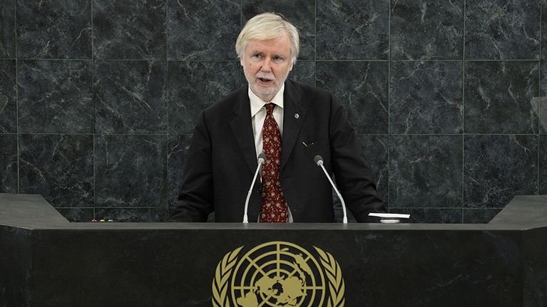 Suomen ulkoministeri Erkki Tuomioja puhui YK:n yleiskokouksessa varhain lauantaiaamuna 28. syyskuuta 2013. 