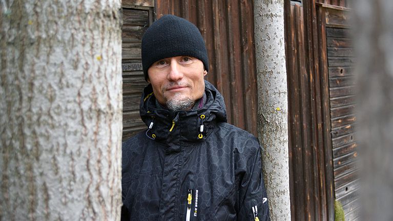 Runonlaulaja ja kansanmusiikintaitaja Janne Seppänen.