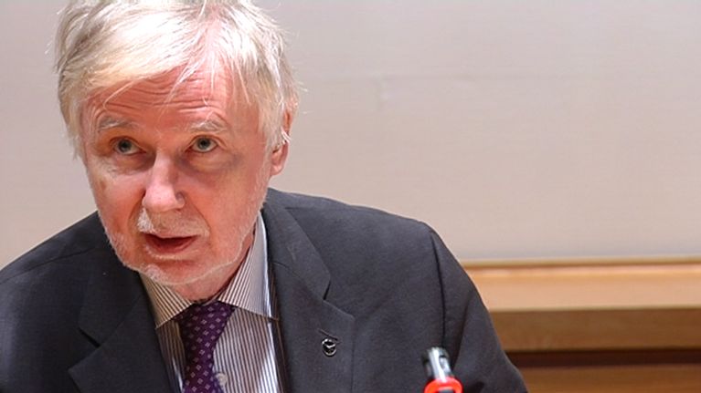 Ulkoministeri Erkki Tuomioja.