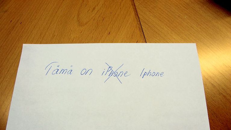 Iphone pitäisi kirjoittaa isolla alkukirjaimella