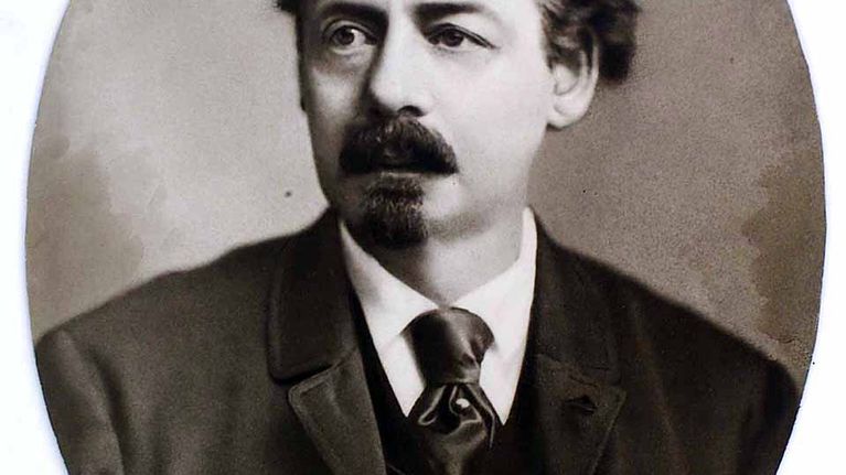 Siegfried Marcusin hallussa on lukuisia patentteja pumpuista lamppuihin ja moottoreista tallentimiin. Taloudellista vaurautta Marcus ei keksinnöillään saanut. 