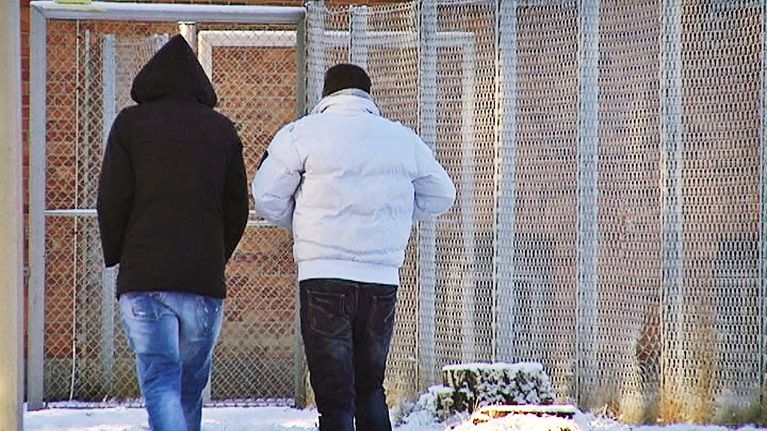 Turvapaikanhakijoita Joutsenon vastaanottokeskuksessa.