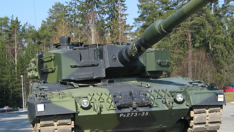 Leopard2A4 taistelupanssarivaunu