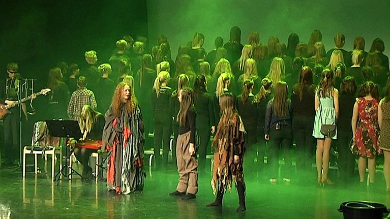 kalevala-musikaali-loi-suomi-ven-j-yhteyksi-yle