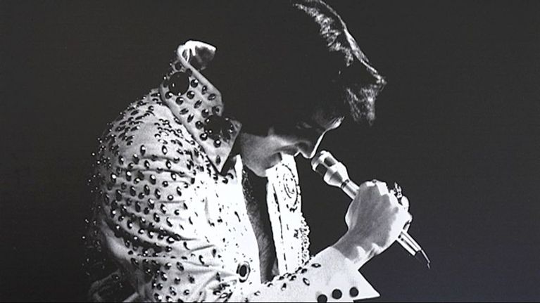 Elvis-kuvakirjan kuvat on ottanut kiertuemanageri Ed Bonja