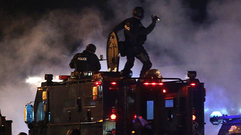 Missouri mellakat poliisi