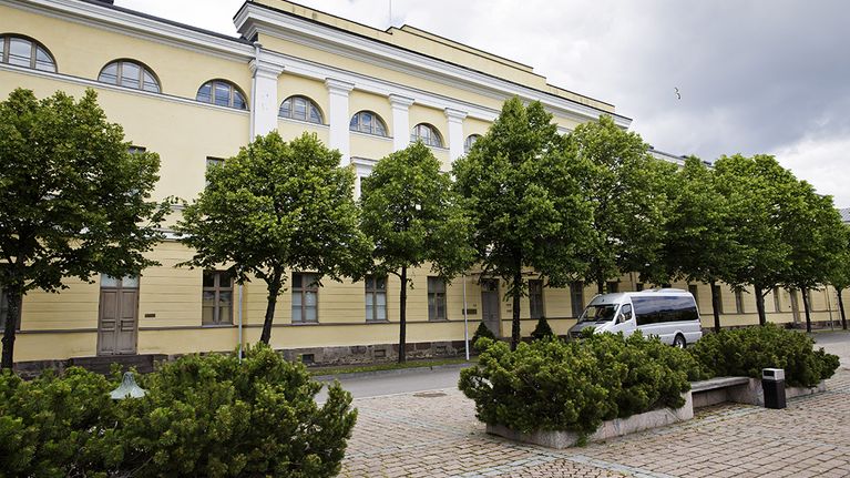 Suomen ulkoasianministeriön rakennus Helsingin Katajanokalla 2. heinäkuuta 2014.