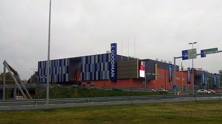 Kauppakeskus Goodmanin julkisivu etelän suunnasta