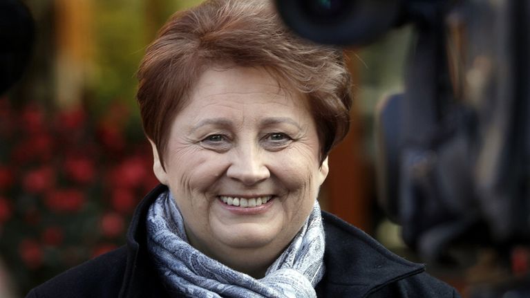Latvian pääministeri Laimdota Straujuma (Yhtenäisyyspuolue) Riiassa, Latviassa 4. lokakuuta 2014.