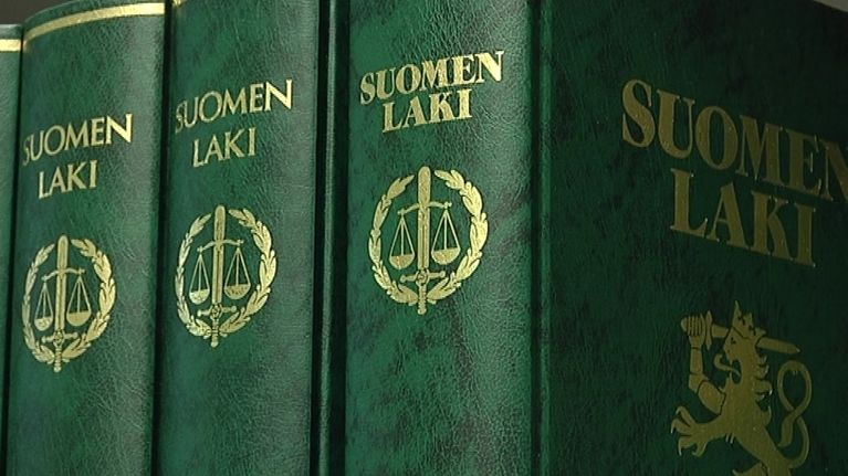 Lakikirjat, laki, oikeus, oikeudenkäynti, laillisuus, lakitieto, Suomen laki