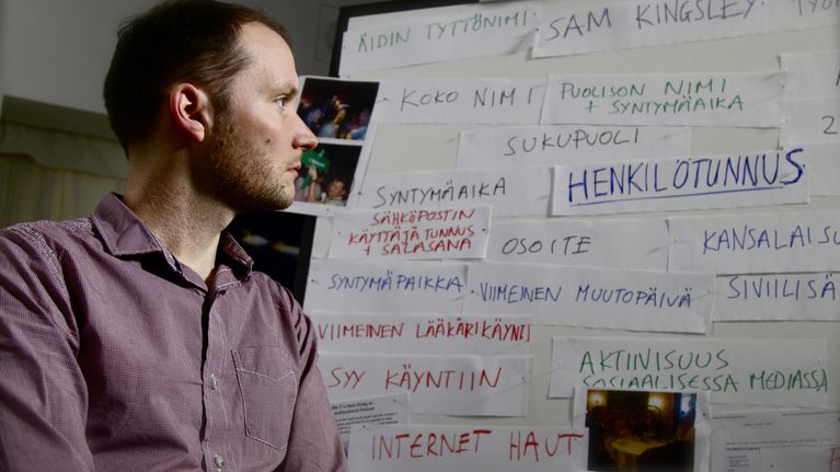 Toimittaja Sam Kingsley antoi luvan tietojensa kaivamiseen
