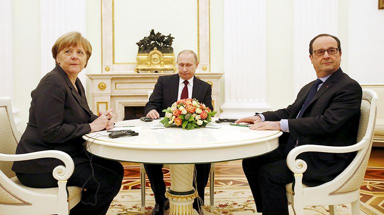 Angela Merkel, Vladimir Putin ja François Hollande tapaavat Moskovassa.