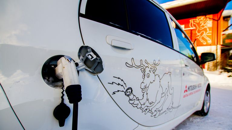 Sähköauto