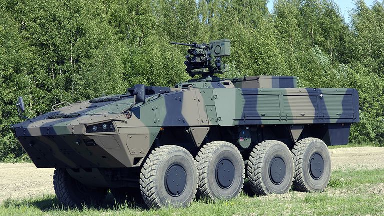 Patria joukkueenkuljetusvaunu.