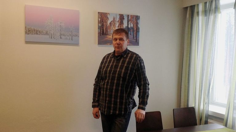 Veikka Juntunen Sakaran koululla Suomussalmella.