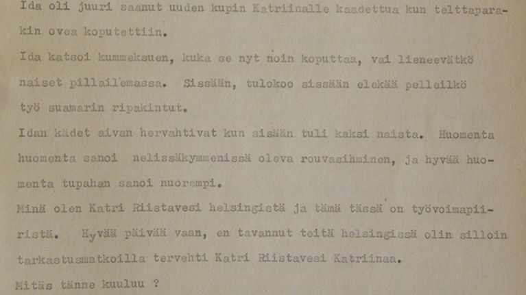 kirjoituskoneella kirjoitettua tekstiä.