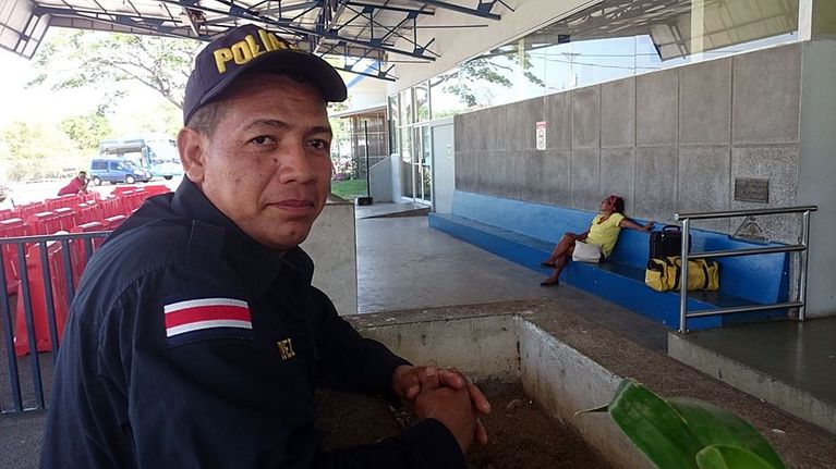 Rajavartija Marvin López.