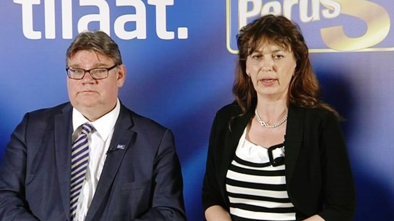 Timo Soini ja Riikka Slunga-Poutsalo.