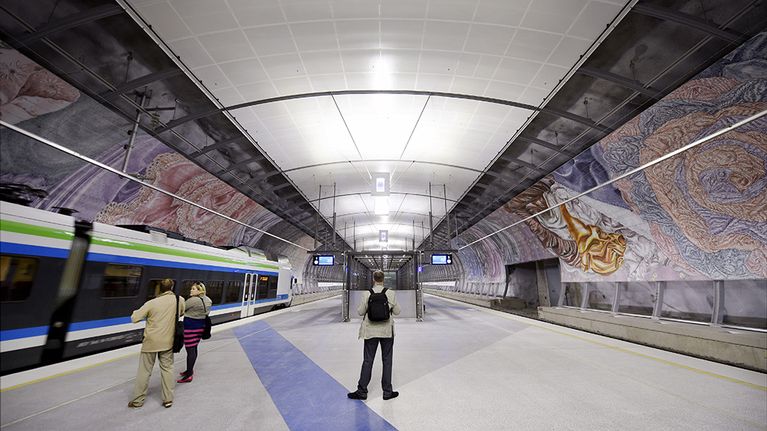 Juna-asema Helsinki-Vantaan lentokentällä Vantaalla.