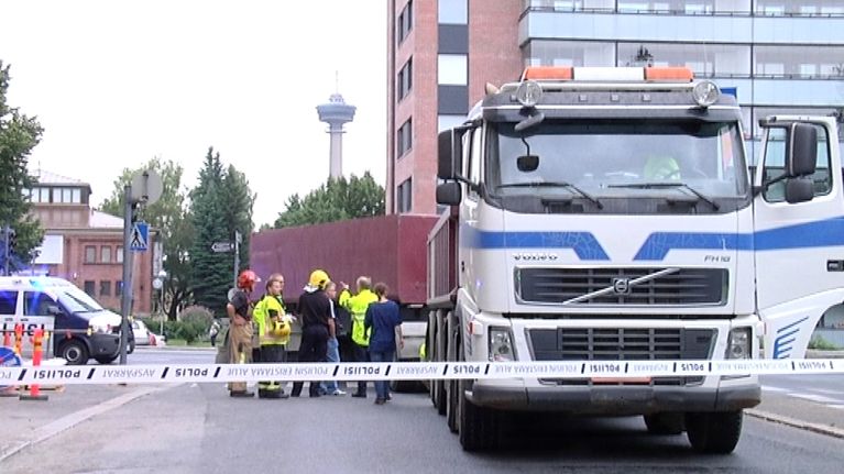 Onnettomuuspaikka Mariankadun ja Pirkankadun risteyksessä