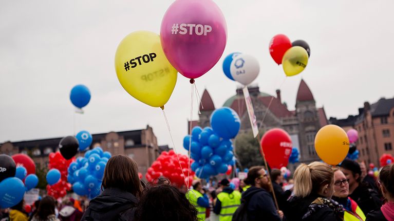 Mielenilmaus Helsingin rautatientorilla 18. syyskuuta 2015. 