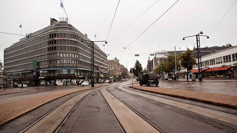 Näkymä Mannerheimintiellä aamulla.