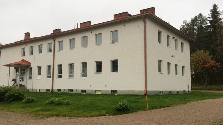 Sakaran koulu Suomussalmella.