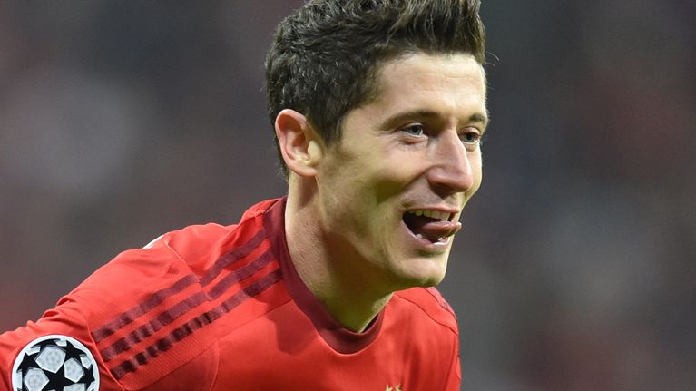 Huikea Lewandowski vei Bayernin cupin välieriin | Yle