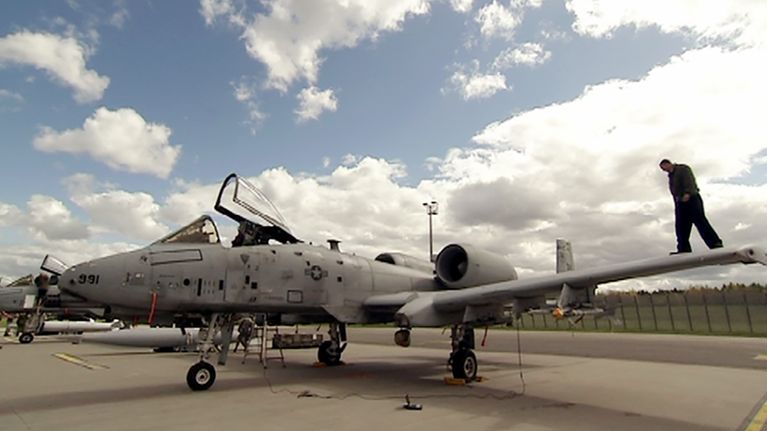  Yhdysvaltalaisia A-10 -rynnäkkökoneita Virossa.