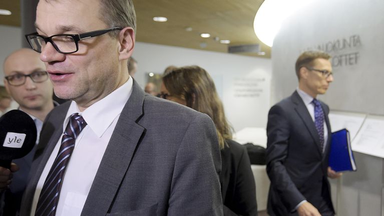 Juha Sipilä kommentoi sote-neuvotteluita eduskunnassa.