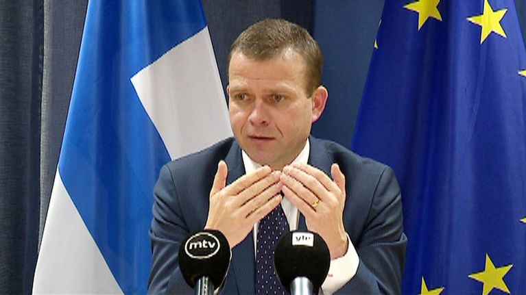 Sisäministeri Petteri Orpo (kok.) kommentoi EU:n asedirketiiviä Brysselissä 20. marraskuuta.