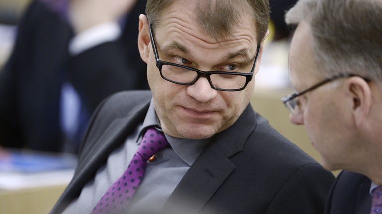 Pääministeri Juha Sipilä eduskunnan täysistunnossa perjantaina 11. joulukuuta.