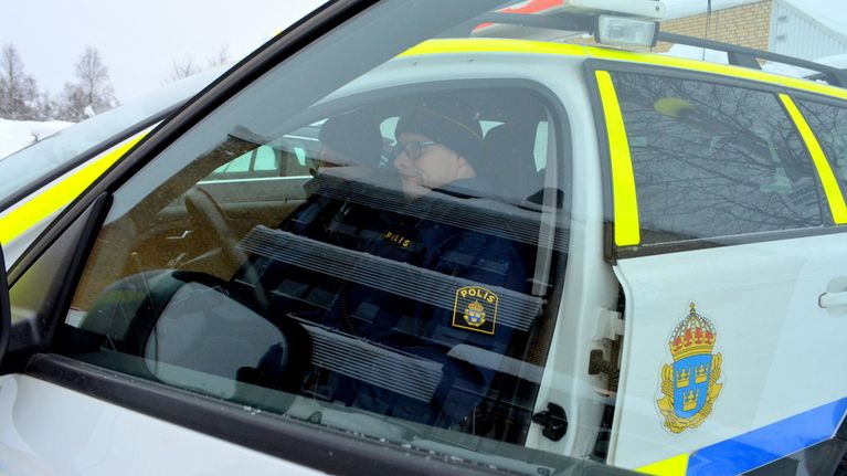 Ruotsin poliisi Haaparannalla.