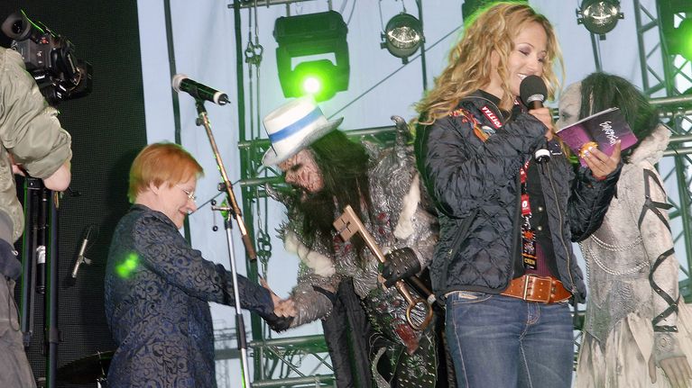 Lordin Euroviisdujen 2006 voitonjuhla Helsingin Senaatintorilla.