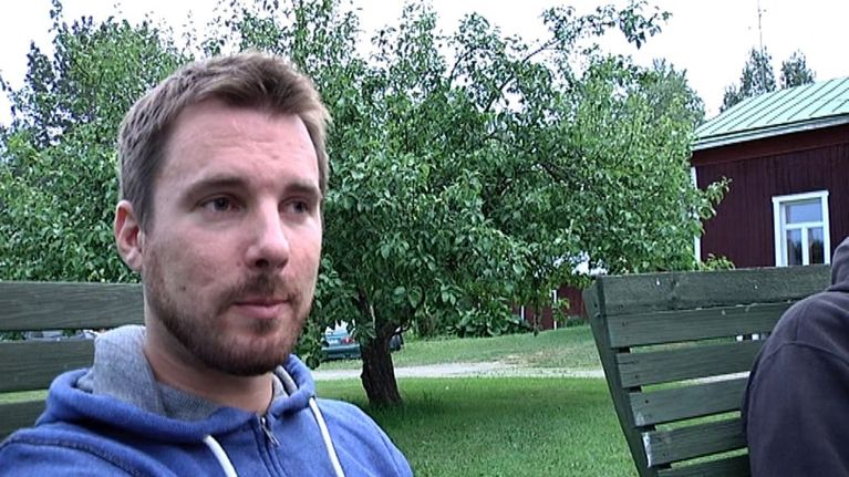 Naamat järjestetään Antti Kaupin kotitilalla. Kuva: Arvo Vuorela.